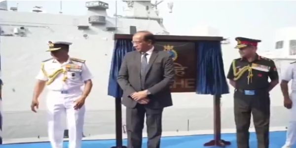 শক্তি বাড়ল ভারতের, নৌবাহিনীতে অন্তর্ভুক্ত আইএনএস মাহে