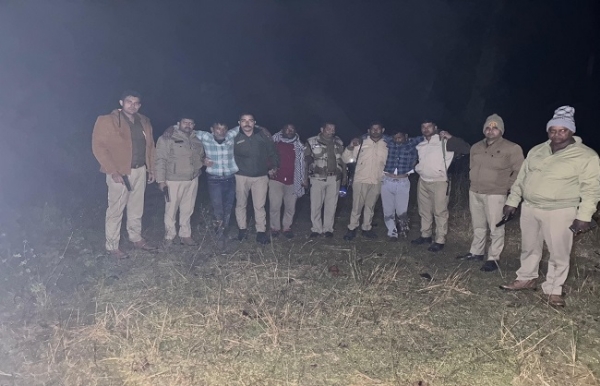 শাহজাহানপুরে পুলিশের তৎপরতায় গ্রেফতার দুই গরু পাচারকারী শাহজাহানপুরে পুলিশের তৎপরতায় গ্রেফতার দুই গরু পাচারকারী