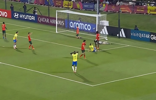 অনূর্ধ্ব-১৭: ব্রাজিলকে হারিয়ে প্রথমবারের মতো বিশ্বকাপ ফাইনালে পর্তুগাল