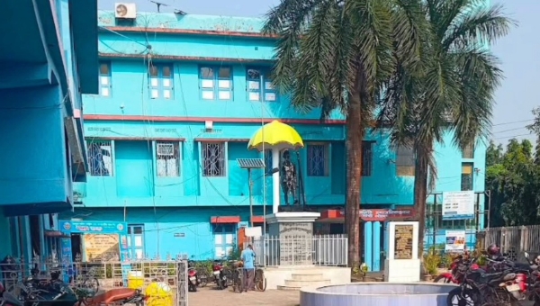 রাজনীতিক তরজা লক্ষ্মী ভাণ্ডার নিয়ে