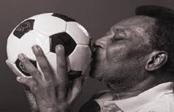 ১৮ মিলিয়ন মার্কিন ডলারের চুক্তিতে পেলে ব্র্যান্ডটি কিনে নিল নেইমার পরিবার