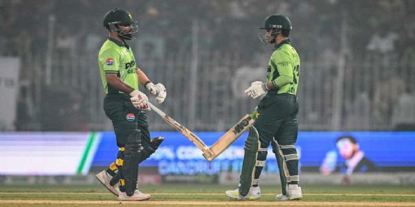 ক্রিকেট: পকিস্তান হারাল দক্ষিণ আফ্রিকাকে