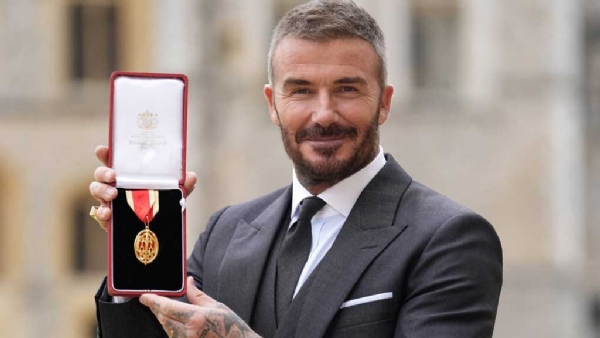 নাইটহুড পেলেন বেকহ্যাম নাইটহুড পেলেন বেকহ্যাম