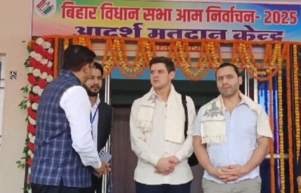 বিহারের ভোট পর্যবেক্ষণ করতে নালন্দায় কলম্বিয়ার প্রতিনিধিদল