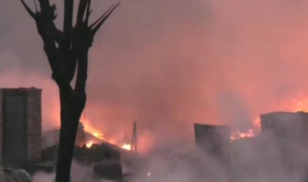 দিল্লির ঝুপড়িতে ভয়াবহ আগুন, মৃত্যু একজনের দিল্লির ঝুপড়িতে ভয়াবহ আগুন, মৃত্যু একজনের