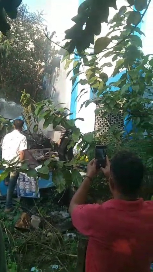 এনআরএস হাসপাতালে আগুন এনআরএস হাসপাতালে আগুন