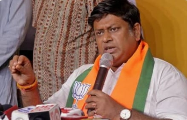 সুকান্ত মজুমদার সুকান্ত মজুমদার