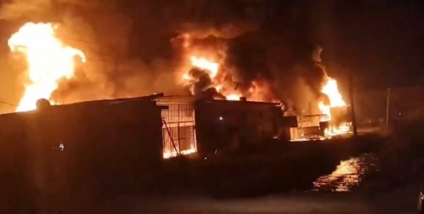 হরিদ্বারে রাসায়নিক কারখানায় ভয়াবহ আগুন, উদ্ধার একটি দেহ হরিদ্বারে রাসায়নিক কারখানায় ভয়াবহ আগুন, উদ্ধার একটি দেহ