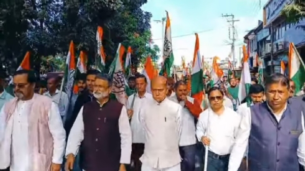 কংগ্রেসের বিক্ষোভ মিছিল কংগ্রেসের বিক্ষোভ মিছিল