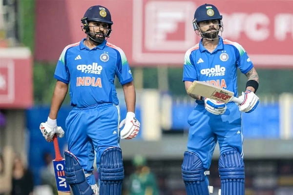 এক সিরিজে ৩০২ রান! ওয়ানডে র্যাঙ্কিংয়ে বিরাট লাফ কোহলির এক সিরিজে ৩০২ রান! ওয়ানডে র্যাঙ্কিংয়ে বিরাট লাফ কোহলির