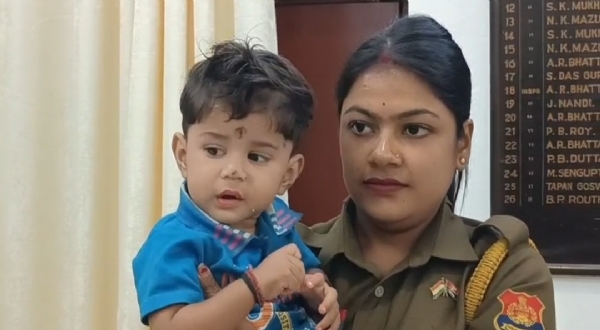 শিশু উদ্ধার