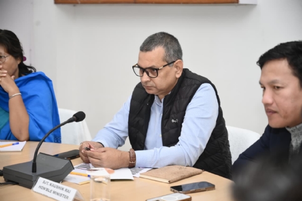 শিলচর-সৌরাষ্ট্র সড়কের চলমান নিৰ্মাণকাজের পর্যালোচনা মন্ত্রী কৌশিক রায়ের শিলচর-সৌরাষ্ট্র সড়কের চলমান নিৰ্মাণকাজের পর্যালোচনা মন্ত্রী কৌশিক রায়ের