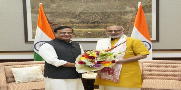 উপ-রাষ্ট্রপতি রাধাকৃষ্ণণের সঙ্গে সৌজন্য সাক্ষাৎ মুখ্যমন্ত্রী হিমন্তের, জানান অসম সফরের আমন্ত্রণ