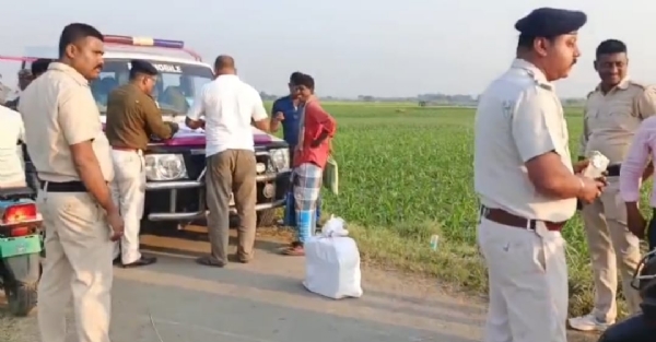 তল্লাশি অভিযান চলছে নদীয়ার চাপড়াতে তল্লাশি অভিযান চলছে নদীয়ার চাপড়াতে