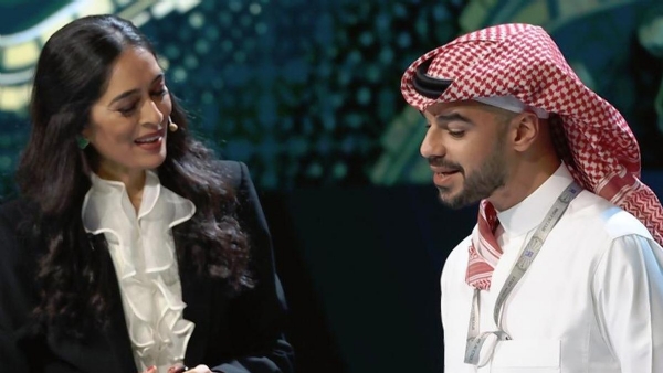 আজ আবুধাবিতে আইপিএল ইভেন্টের নিলামকারী কে? আজ আবুধাবিতে আইপিএল ইভেন্টের নিলামকারী কে?