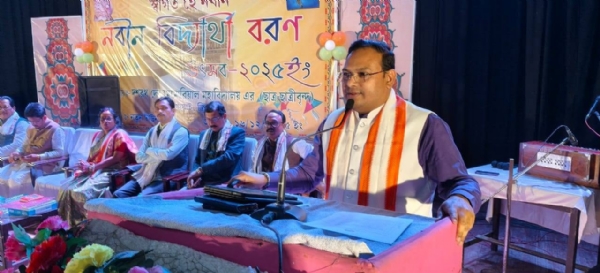 বক্তব্য রাখেন মন্ত্রী কিশোর বর্মণ বক্তব্য রাখেন মন্ত্রী কিশোর বর্মণ