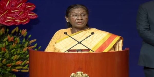 বিজয় দিবসে বীর সেনানীদের শ্রদ্ধা নিবেদন রাষ্ট্রপতির