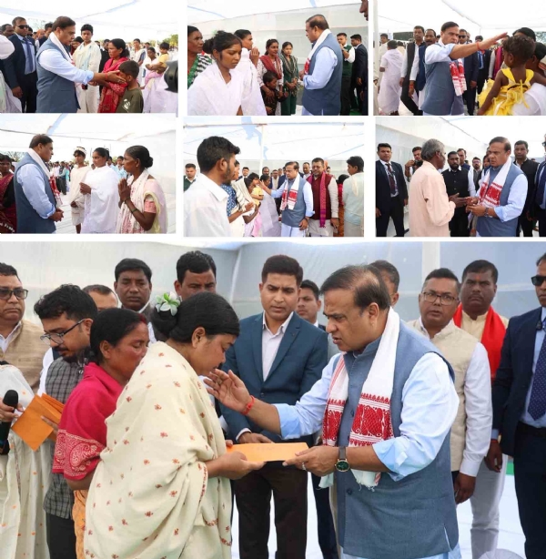 শোকাহত পরিবারবর্গের সঙ্গে মুখ্যমন্ত্রী হিমন্তবিশ্ব শর্মা শোকাহত পরিবারবর্গের সঙ্গে মুখ্যমন্ত্রী হিমন্তবিশ্ব শর্মা