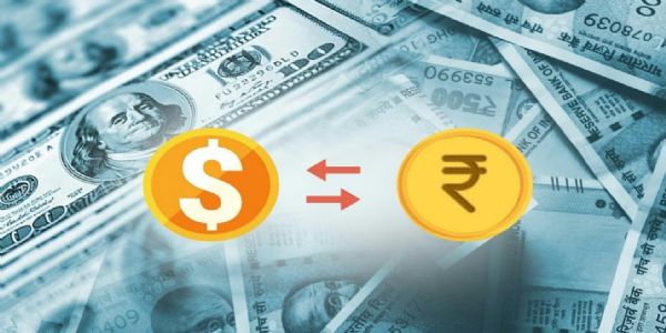 ডলারের সাপেক্ষে কিছুটা ঘুরে দাঁড়াল টাকার দাম