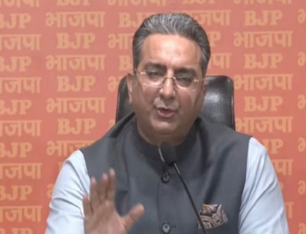 গৌরব ভাটিয়া