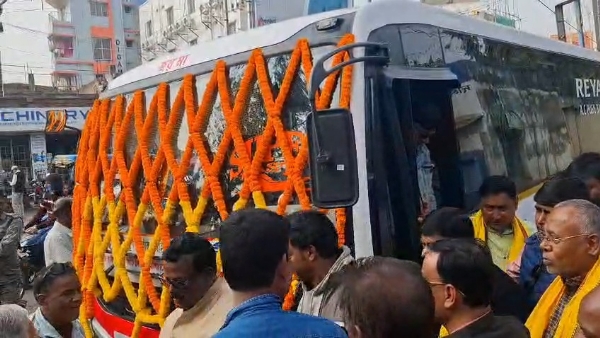 বাস পরিষেবা বাস পরিষেবা