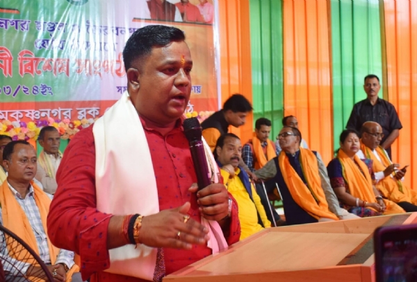 রাতাবাড়ির বিধায়ক বিজয় মালাকার (ফাইল ফটো) রাতাবাড়ির বিধায়ক বিজয় মালাকার (ফাইল ফটো)