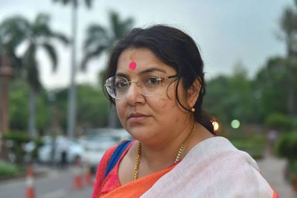 লকেট চট্টোপাধ্যায় লকেট চট্টোপাধ্যায়