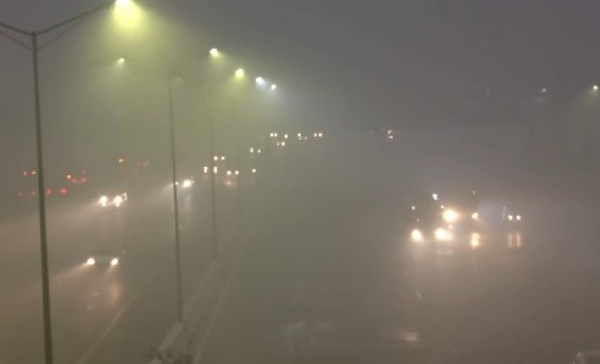 উদ্বেগজনক পর্যায়ে দিল্লির বায়ুদূষণ, একিউআই ৩৫০-এর ঊর্ধ্বে