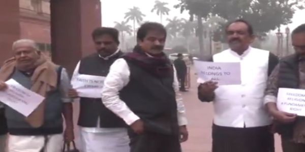 দেশে আজকাল ধর্মীয় স্বাধীনতা নেই : কে সি বেণুগোপাল