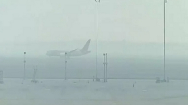 কুয়াশার জেরে বাতিল বিমান