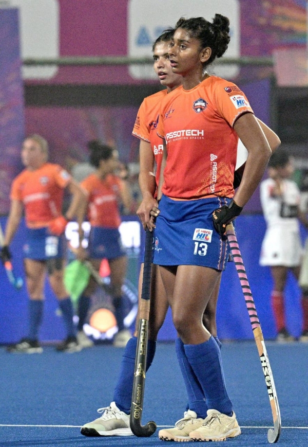 মহিলা জুনিয়র হকি বিশ্বকাপ: নামিবিয়ার বিপক্ষে ১৩-০ গোলে জয় দিয়ে অভিযান শুরু করল ভারত মহিলা জুনিয়র হকি বিশ্বকাপ: নামিবিয়ার বিপক্ষে ১৩-০ গোলে জয় দিয়ে অভিযান শুরু করল ভারত