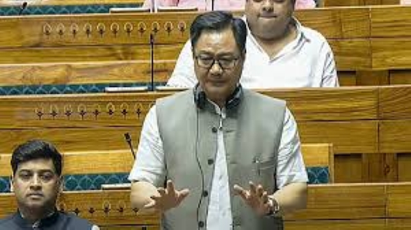 এসআইআর নিয়ে সংসদে আলোচনায় রাজি কেন্দ্র