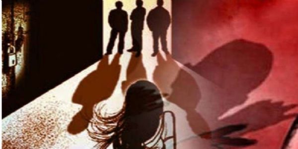 নয়ডায় এক স্কুল ছাত্রীর শ্লীলতাহানির অভিযোগ