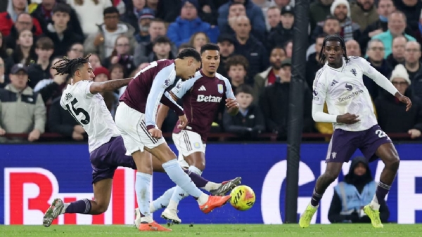 ৩৫ বছর পর ইংল‍্যান্ডের শীর্ষ লিগে টানা সাত জয় পেল অ‍্যাস্টন ভিলা