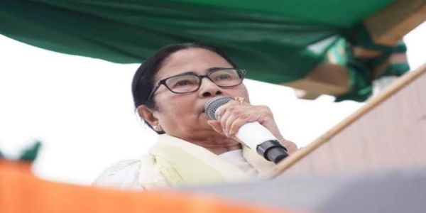 “ম্যাপিং সম্পূর্ণ ভুল”, কমিশনের কাজে প্রশ্ন মুখ্যমন্ত্রীর