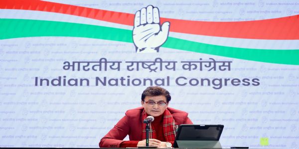 রেলের ভাড়াবৃদ্ধি নিয়ে কেন্দ্রকে নিশানা কংগ্রেসের