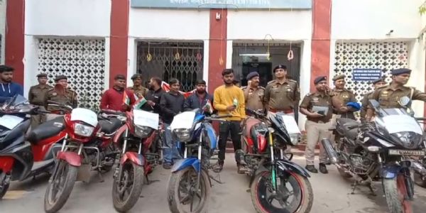 চুরি যাওয়া নয়টি বাইক উদ্ধার, মালিকদের হাতে তুলে দিল পশ্চিম আগরতলা থানা