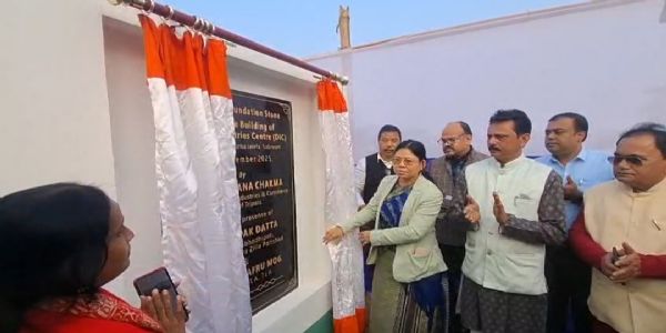 সাব্রুমে জেলা শিল্প কেন্দ্রের নতুন ভবনের ভিত্তিপ্রস্তর স্থাপন