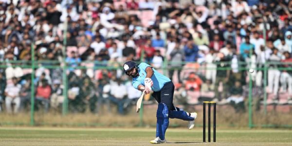 বিজয় হাজারে ট্রফিতে ফিরেই দ্রুততম লিস্ট এ সেঞ্চুরি করলেন রোহিত শর্মা