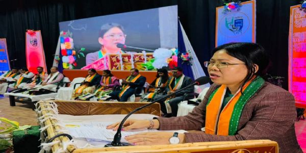 ধর্মনগরে অটল কবিতা ও সাহিত্য উৎসবের সূচনা করলেন শিল্পমন্ত্রী সান্ত্বনা