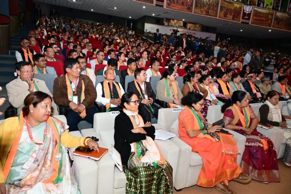 প্ৰথমদিনের অধিবেশনে বিজেপির পদাধিকারীদের একাংশ