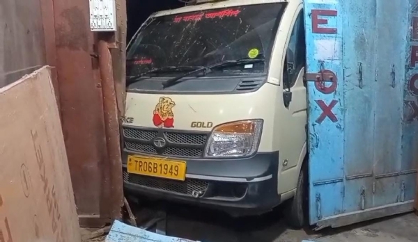 খোয়াইয়ে সড়ক দুর্ঘটনা