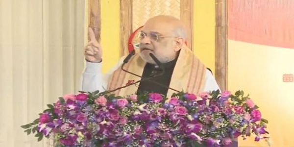 দেশকে অবৈধ বাংলাদেশিমুক্ত করার হুংকার অমিত শাহের