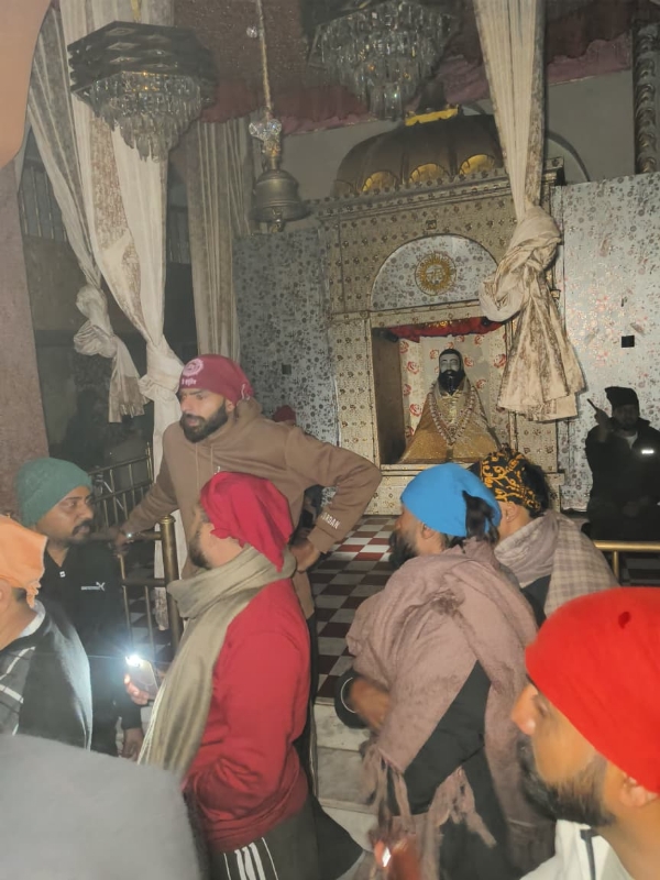 বারাণসীর সন্ত রবিদাস মন্দিরে অগ্নিকাণ্ড, বড়সড় দুর্ঘটনা এড়ানো সম্ভব