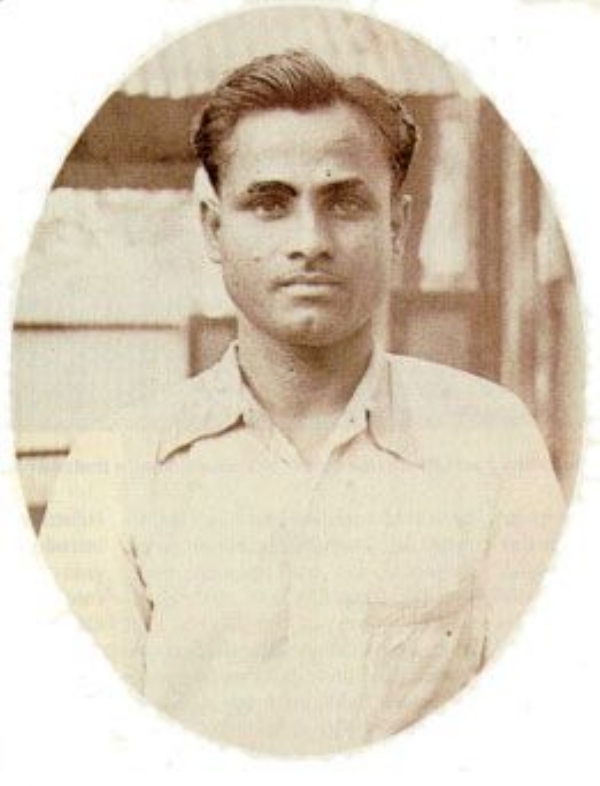 হকির জাদুকর কিংবদন্তি ধ্যানচাঁদের আজ প্রয়াণ দিবস হকির জাদুকর কিংবদন্তি ধ্যানচাঁদের আজ প্রয়াণ দিবস