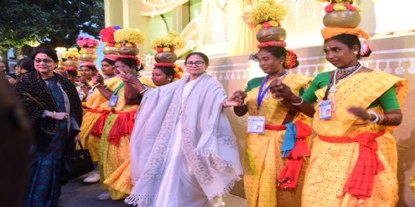 মুখ্যমন্ত্রীর হাতে উদ্বোধন রাজ্য সঙ্গীত আকাদেমির নতুন ভবন