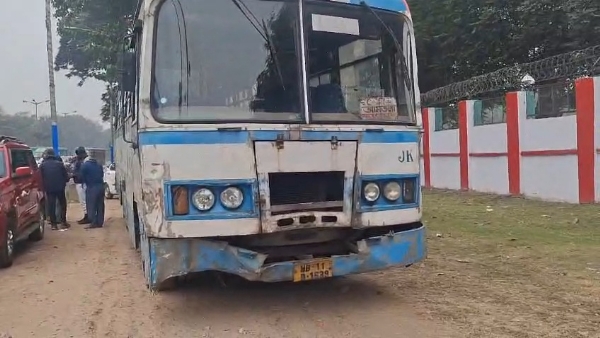 বাসের দুর্ঘটনা