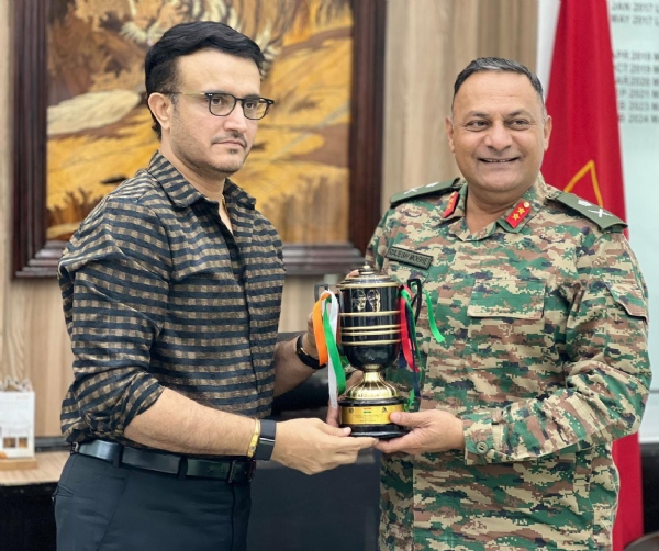 সেনাবাহিনীর সঙ্গে সাক্ষাৎ সৌরভ গঙ্গোপাধ্যায়ের