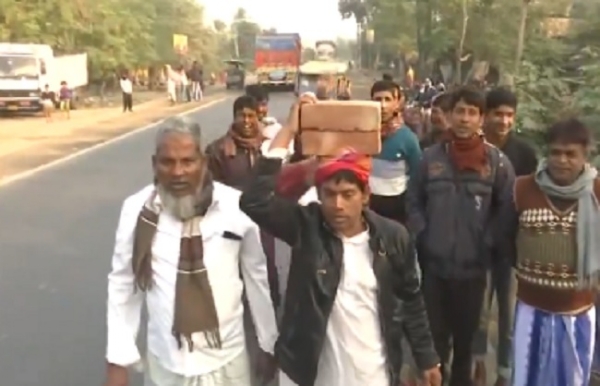 হুমায়ুন নিজের সিদ্ধান্তে অনড়, মুর্শিদাবাদে কড়া নিরাপত্তা হুমায়ুন নিজের সিদ্ধান্তে অনড়, মুর্শিদাবাদে কড়া নিরাপত্তা