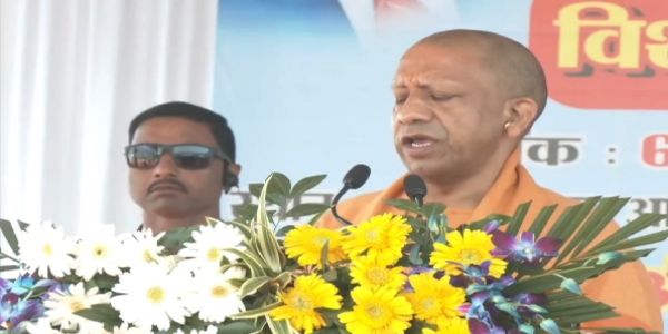 মৃত্যুবার্ষিকীতে বাবাসাহেব আম্বেদকরকে শ্রদ্ধার্ঘ্য মুখ্যমন্ত্রী যোগী আদিত্যনাথের